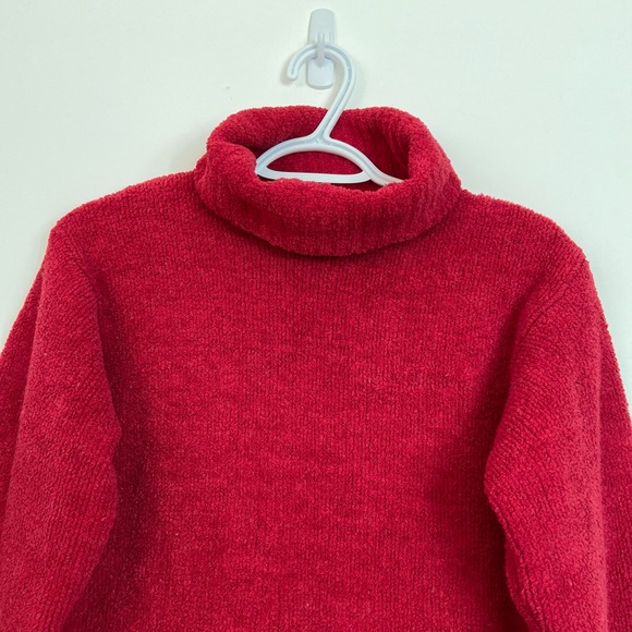 Columbia Women’s Turtleneck Sweater - Picture 2 of 5